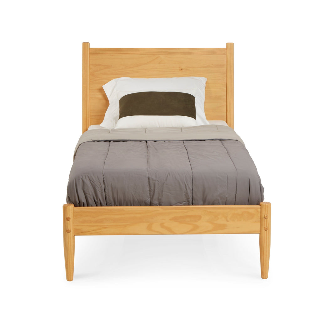 Letto a pannelli di metà secolo