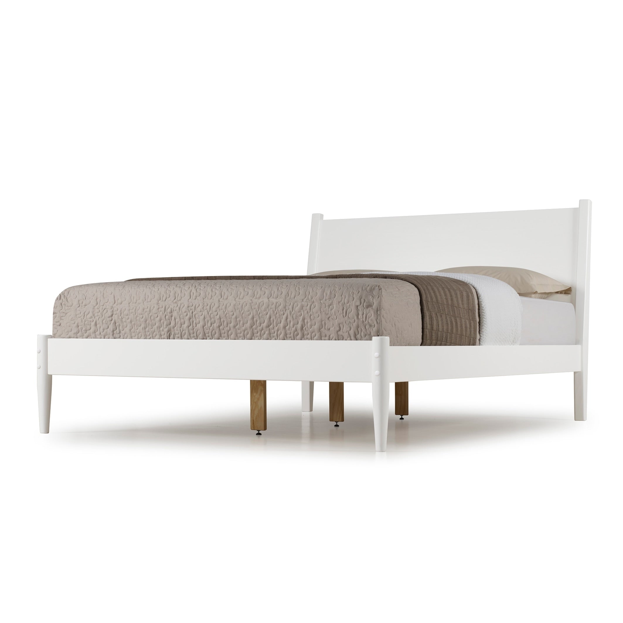 Letto a pannelli di metà secolo
