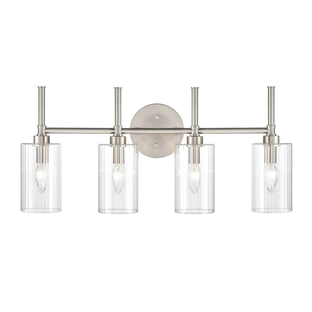 Lampada da tavolo per bagno Chastine di Millennium Lighting con paralumi in vetro trasparente bisellato