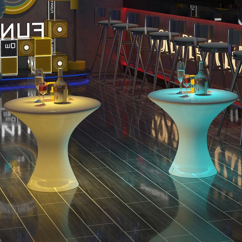 Tavolo da cocktail a LED Mixoy con colori cangianti, tavolo da vino luminoso ricaricabile, tavolo da pub senza fili, arredamento per la casa, patio, piscina