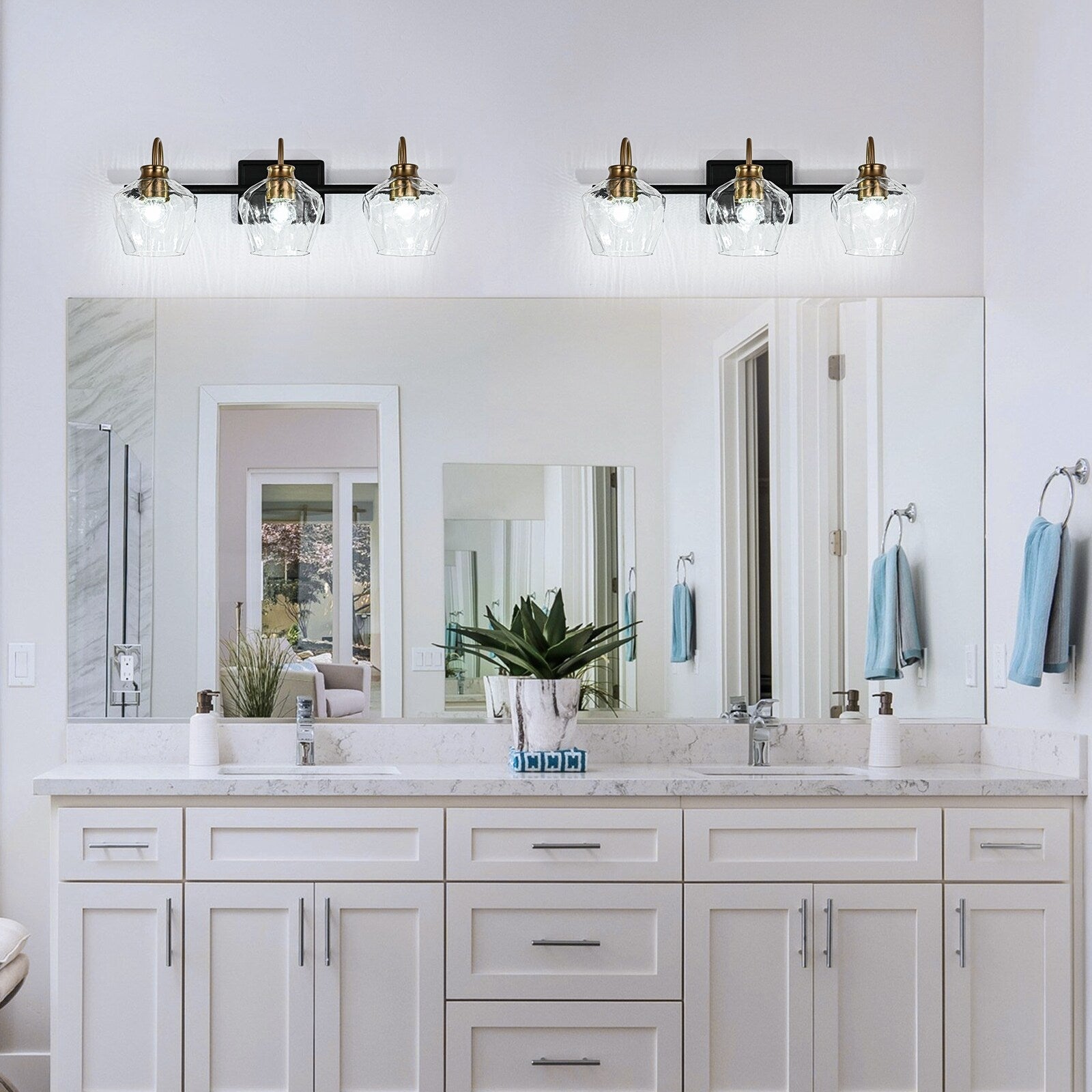 Applique da parete moderne da bagno a 3/4 luci dimmerabili con paralume in vetro