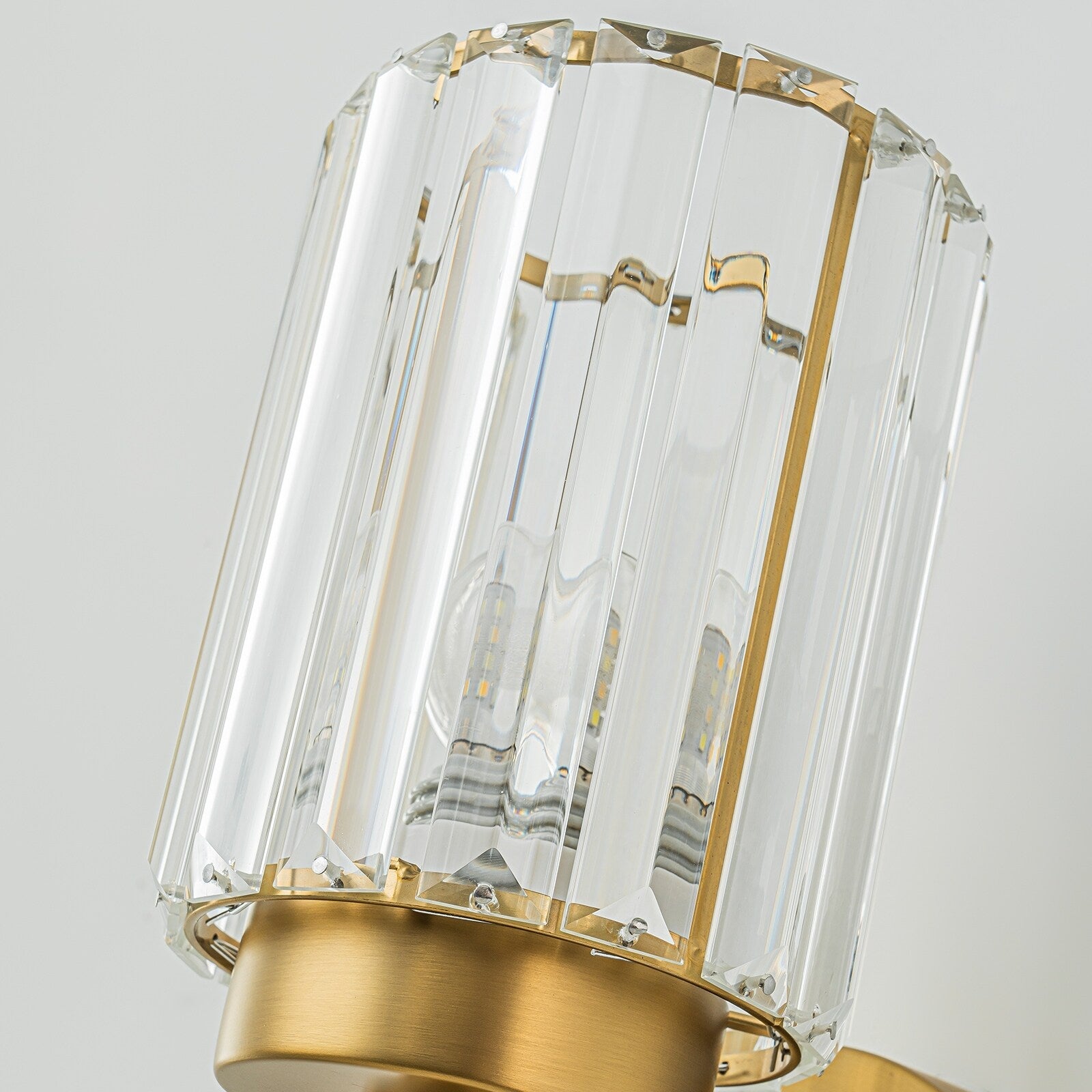 Applique da parete moderna dimmerabile in oro Glam Cylinder, lampada da toeletta in cristallo per bagno