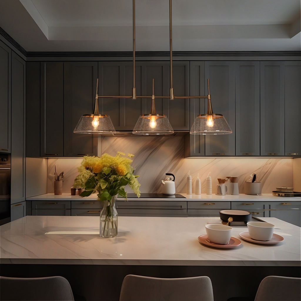 Lampadario lineare a isola Mola Modern Gold a 3 luci in vetro seminato per sala da pranzo