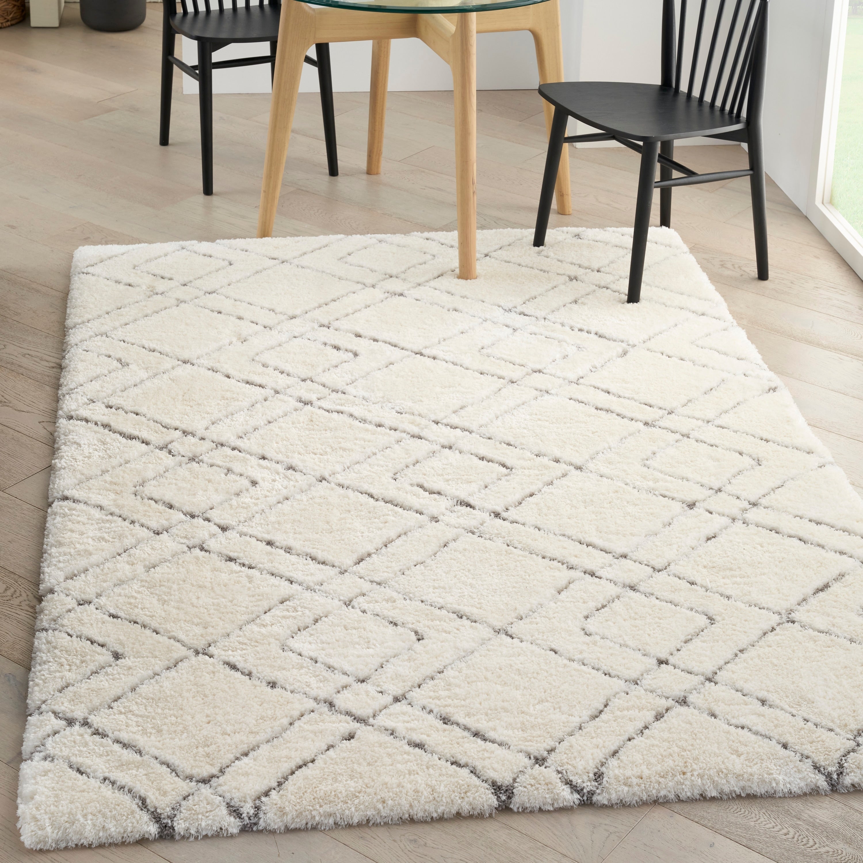 Tappeto geometrico astratto in pelo ultra morbido di Nourison, lussuoso