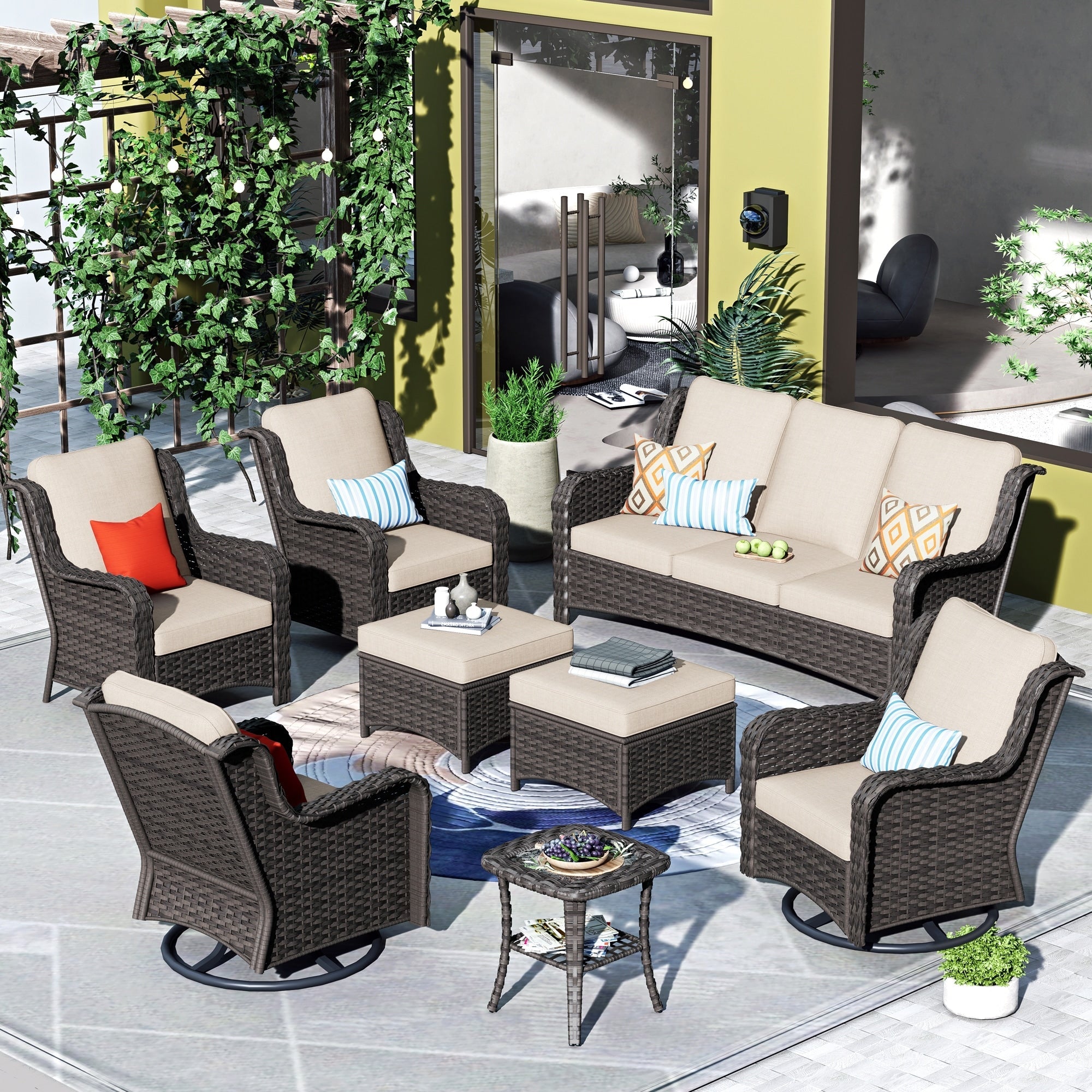 Set di 8 sedie girevoli in vimini per patio OVIOS