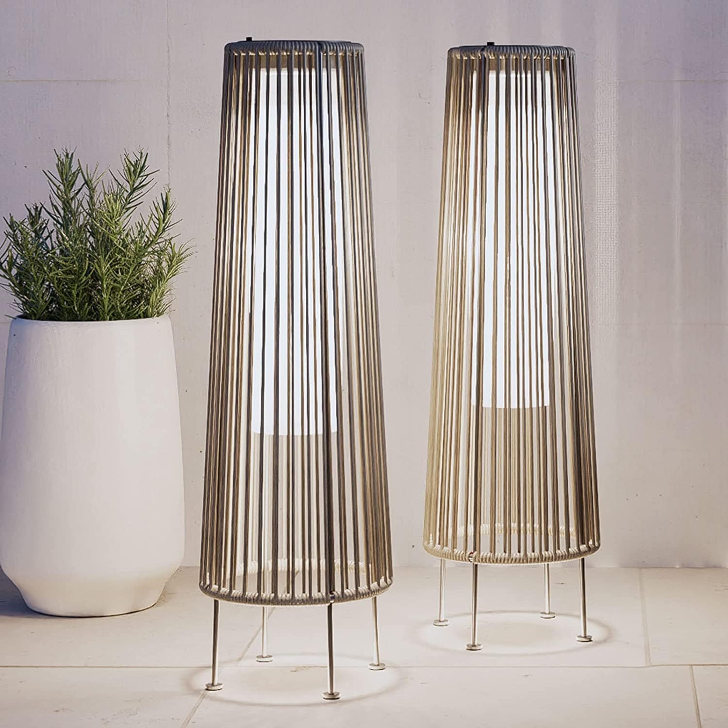 Lampada solare da pavimento per esterni, confezione da 2, lampada solare da patio in vimini per tutte le stagioni, lampada solare da esterno impermeabile per veranda, cortile, giardino