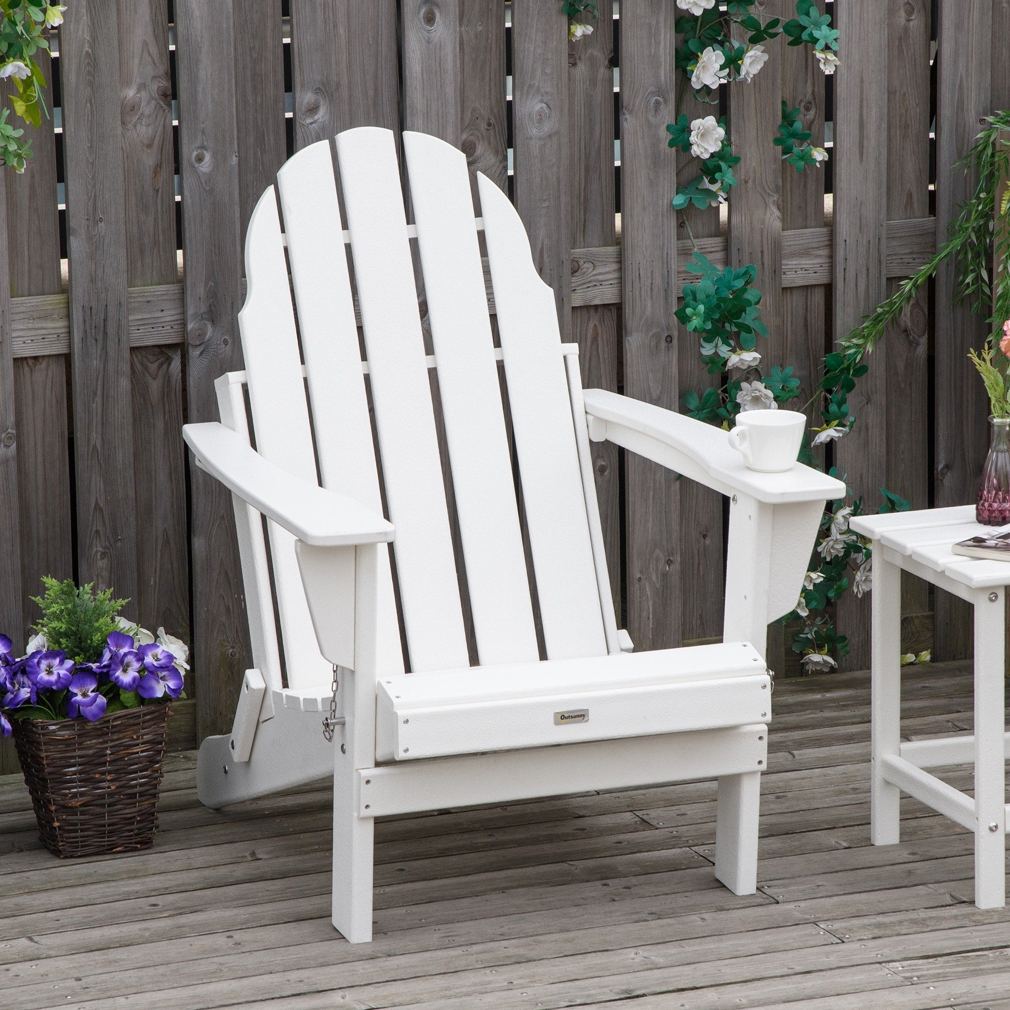 Sedia pieghevole Adirondack Outsunny, sedie da spiaggia in plastica HDPE per esterni adatte a tutte le stagioni, per patio, terrazza e mobili da giardino