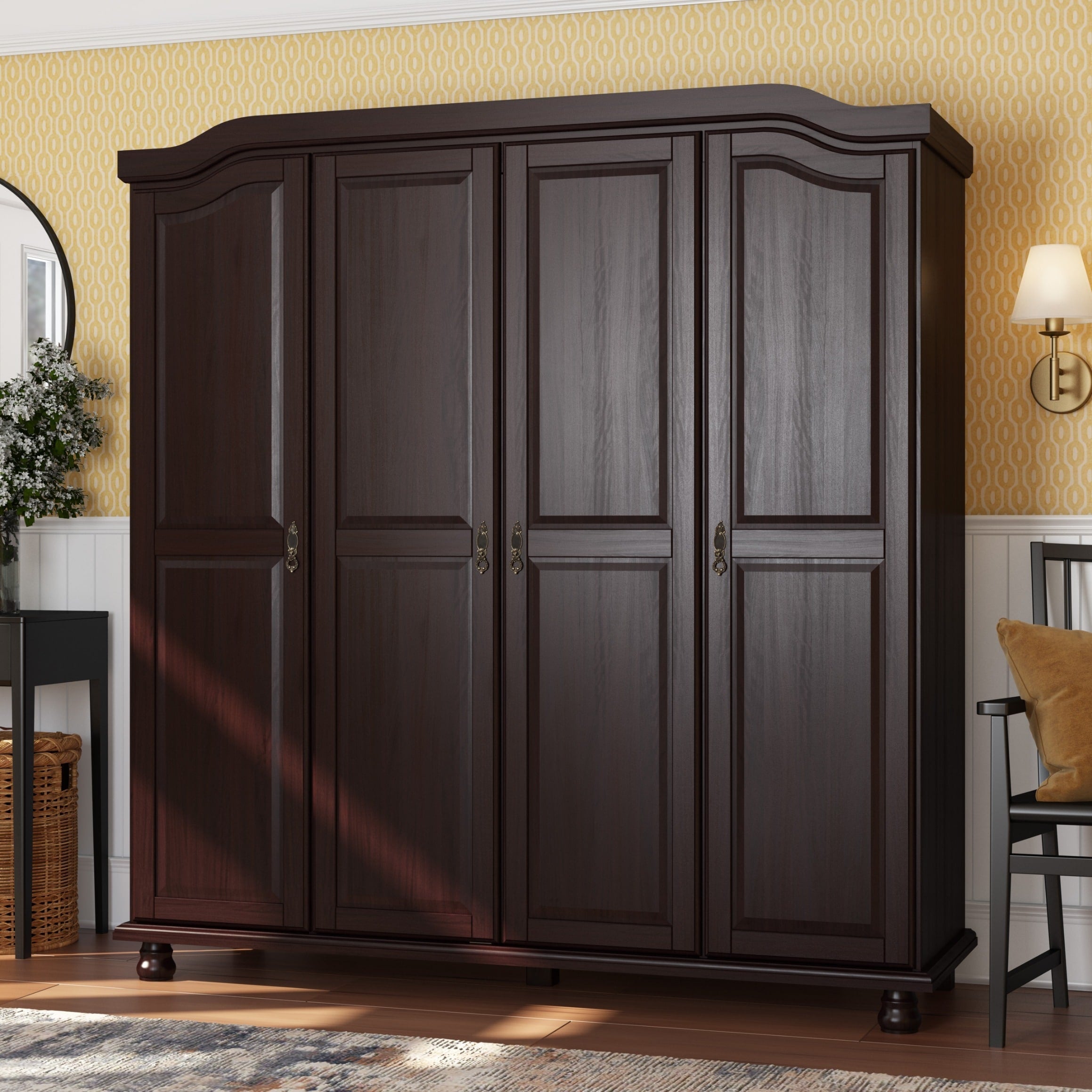 Armadio guardaroba Kyle a 4 ante in legno massello al 100% di Palace Imports con ante in legno massello o a specchio
