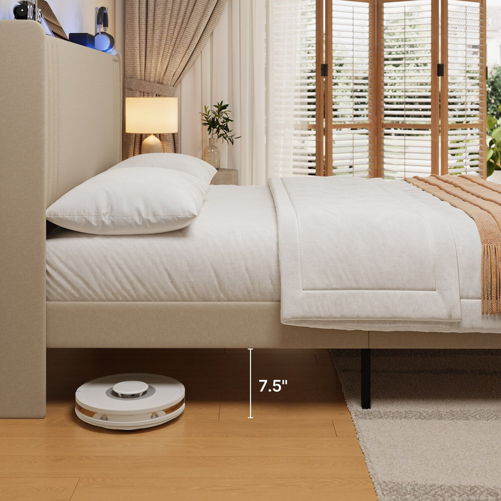 Letto imbottito con canali verticali queen/full e testiera wingback