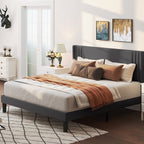 Letto imbottito con canali verticali queen/full e testiera wingback