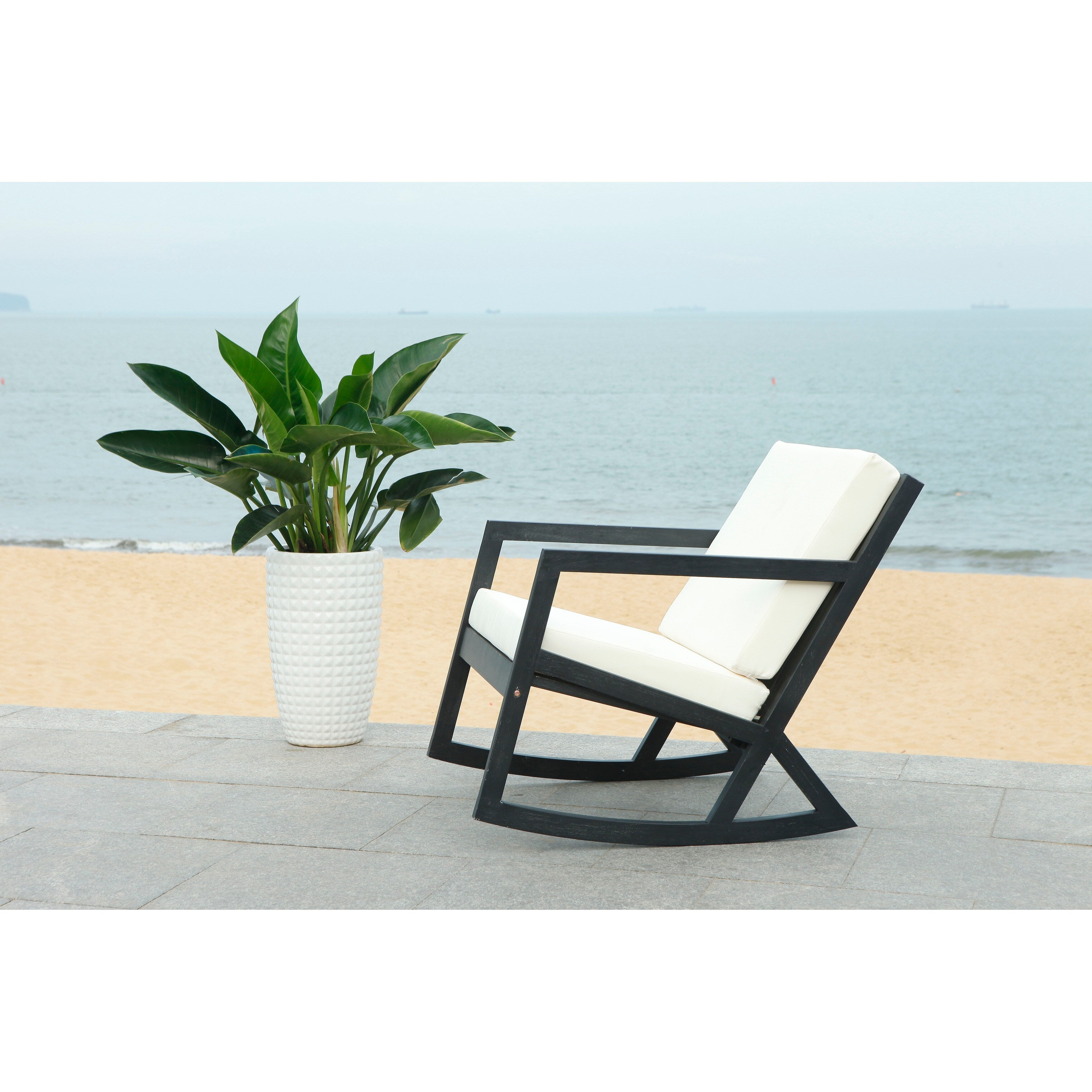 Sedia a dondolo da esterno SAFAVIEH Makaila con cuscino - 26L x 31P x 38A