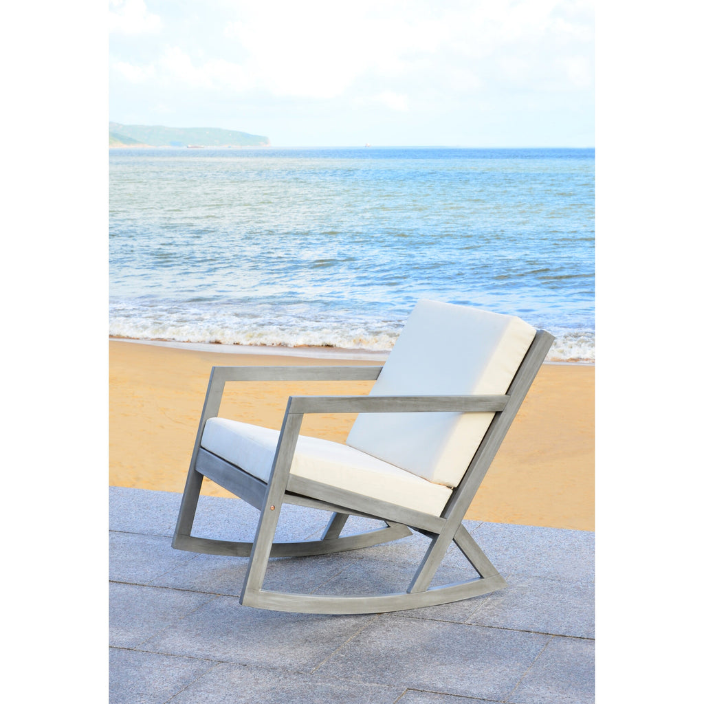 Sedia a dondolo da esterno SAFAVIEH Makaila con cuscino - 26L x 31P x 38A
