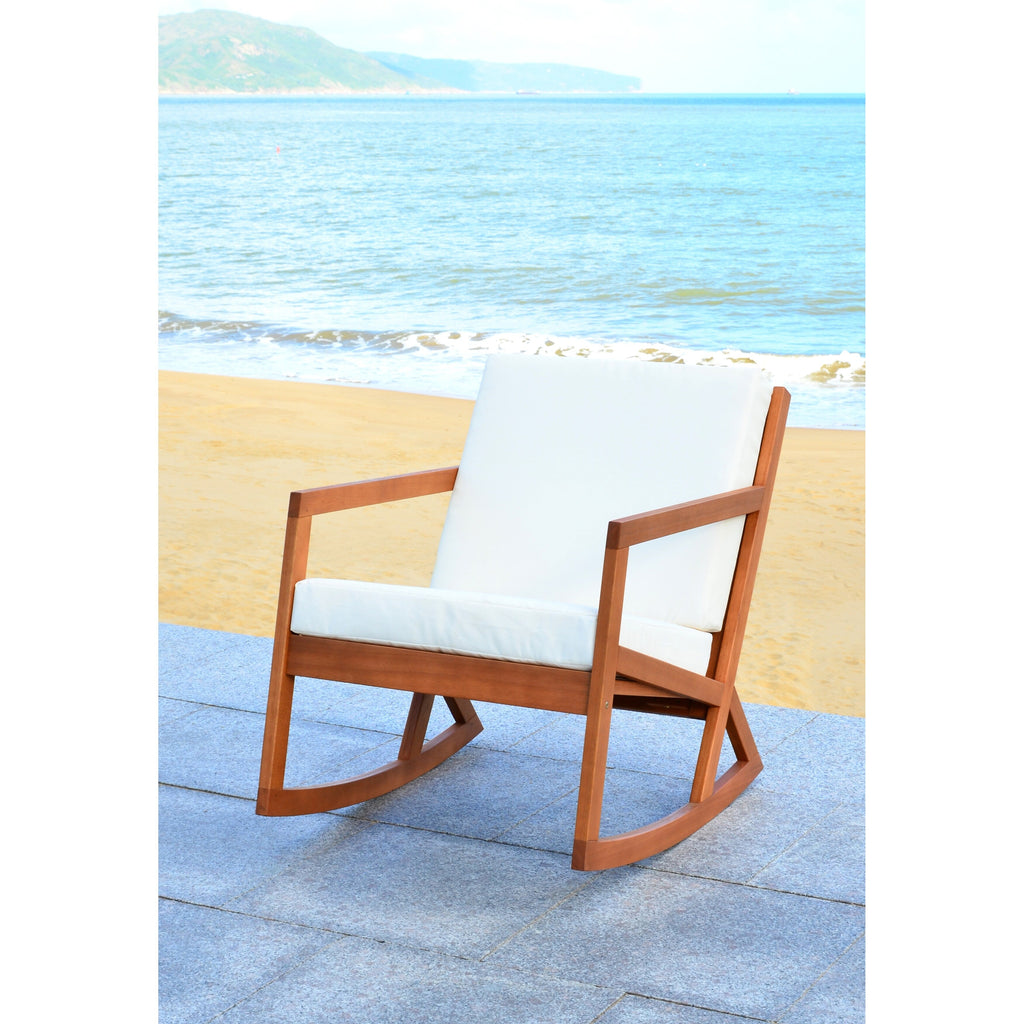 Sedia a dondolo da esterno SAFAVIEH Makaila con cuscino - 26L x 31P x 38A