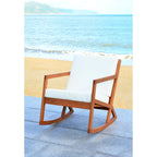 Sedia a dondolo da esterno SAFAVIEH Makaila con cuscino - 26L x 31P x 38A