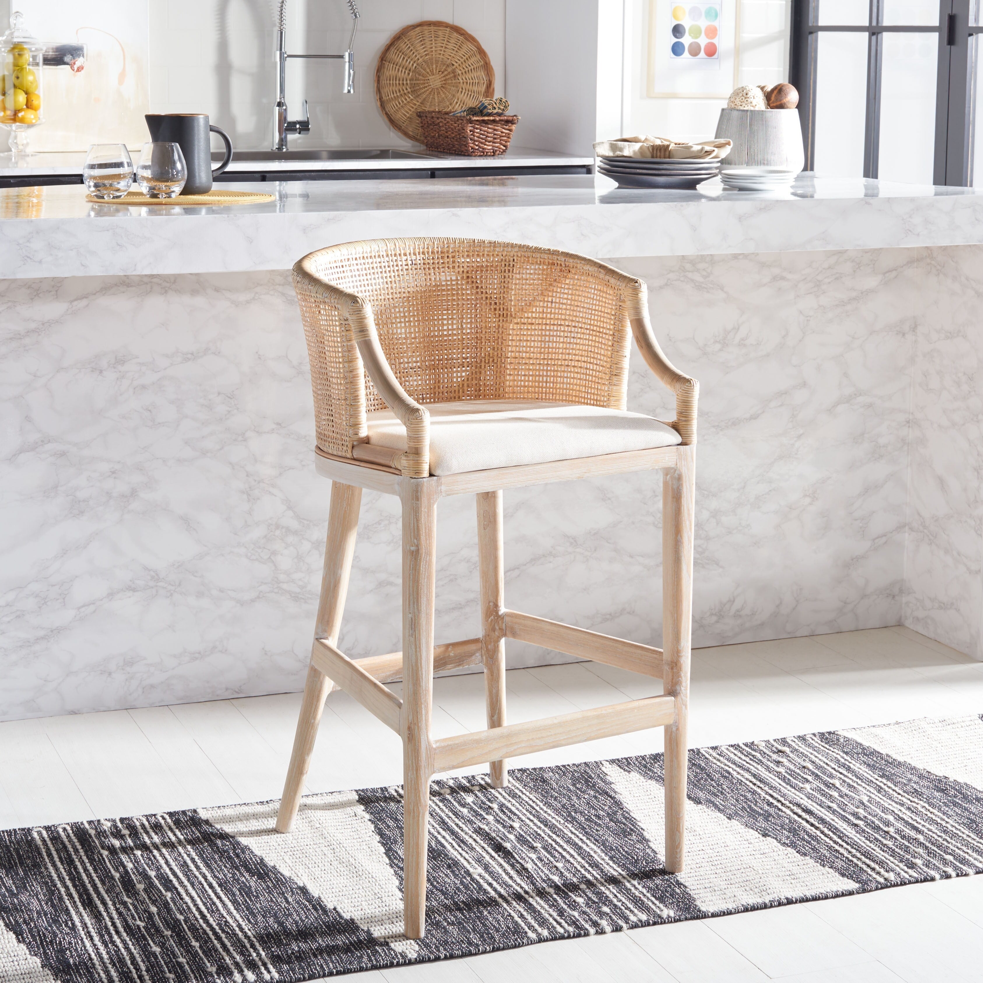 Sgabello da bar SAFAVIEH Virona Rattan da 30 pollici - 22,3 L x 20,5 L x 39 A - 22 L x 21 P x 39 A