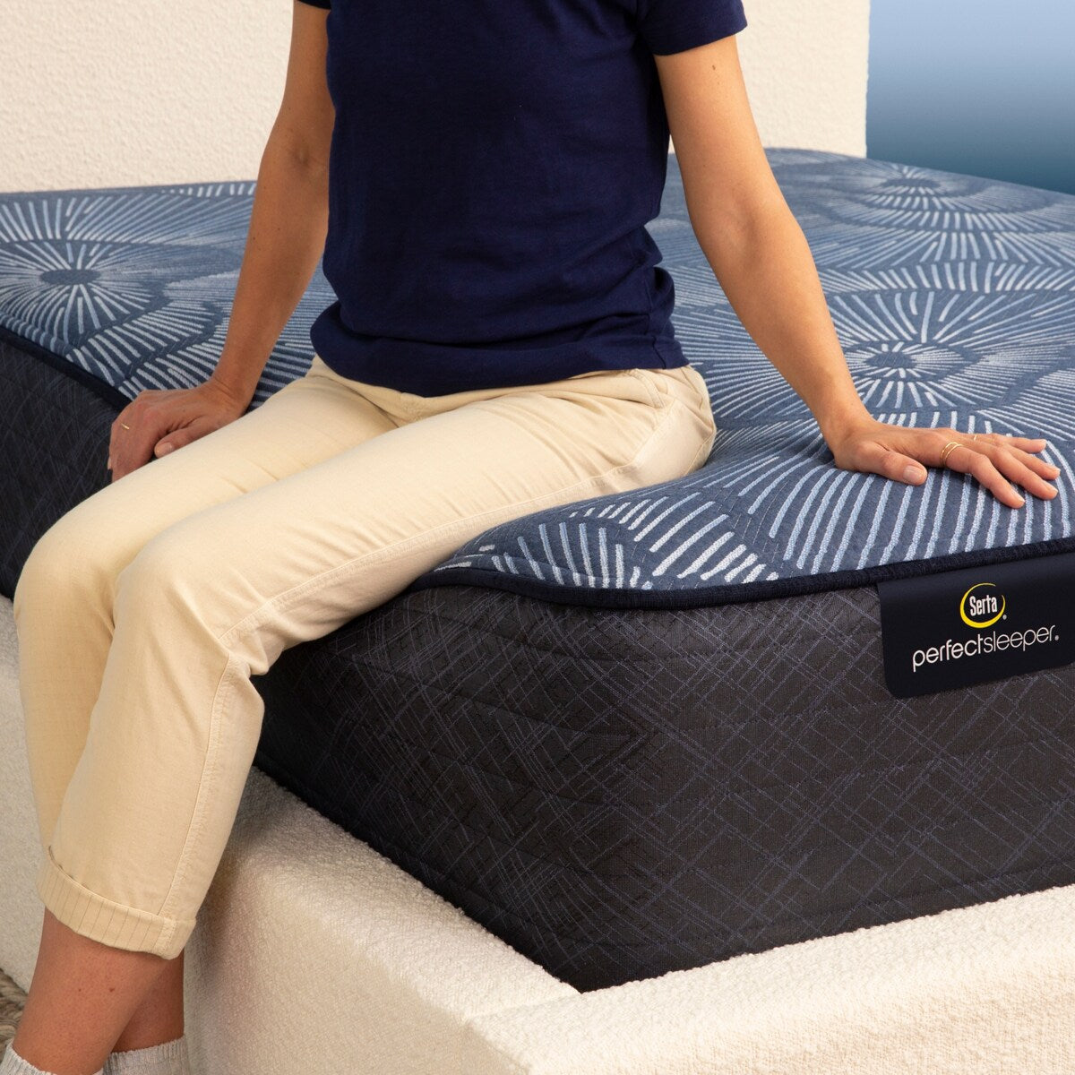 Materasso ibrido Serta Perfect Sleeper Radiant Rest 14