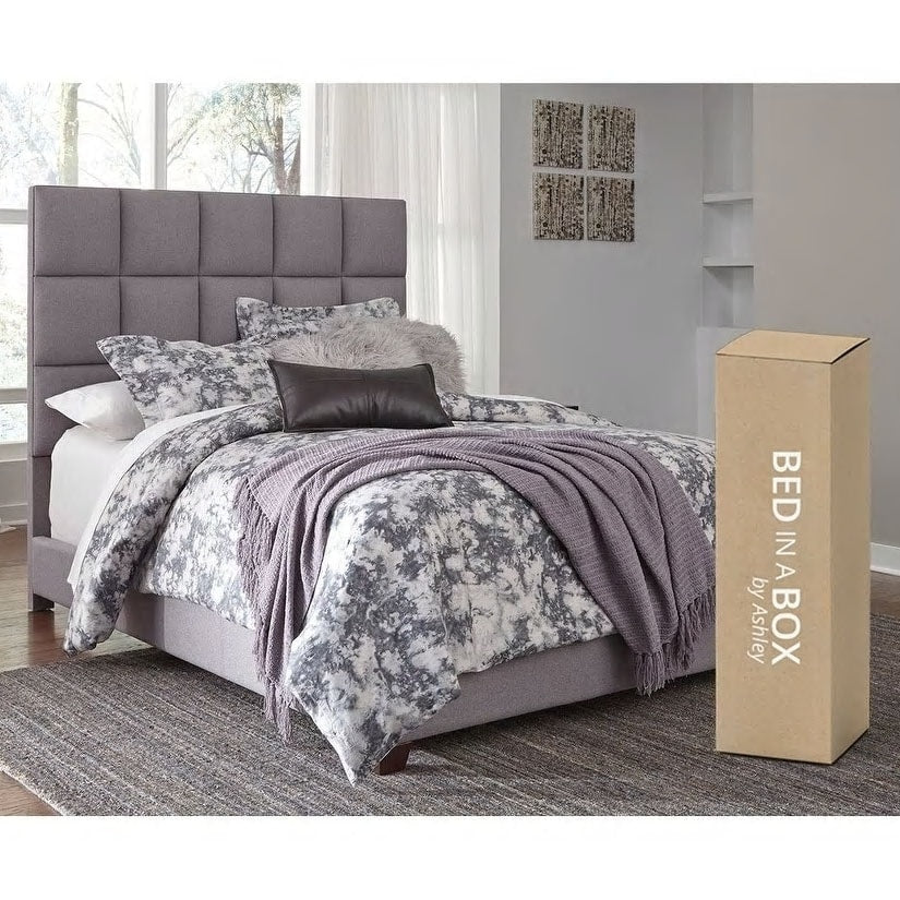 Materasso ibrido Signature Design by Ashley Chime da 10 pollici in una scatola