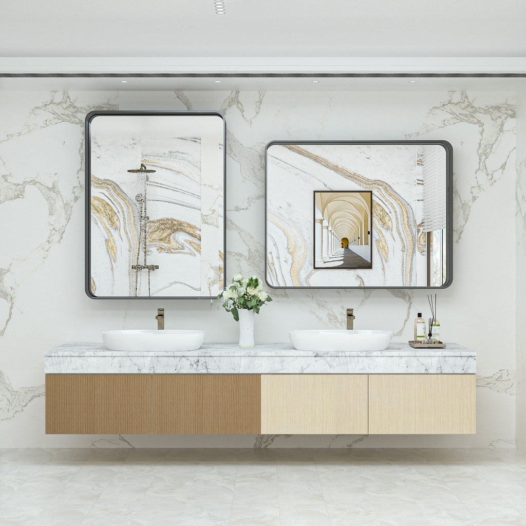 Specchio da parete per bagno moderno con struttura in metallo TokeShimi