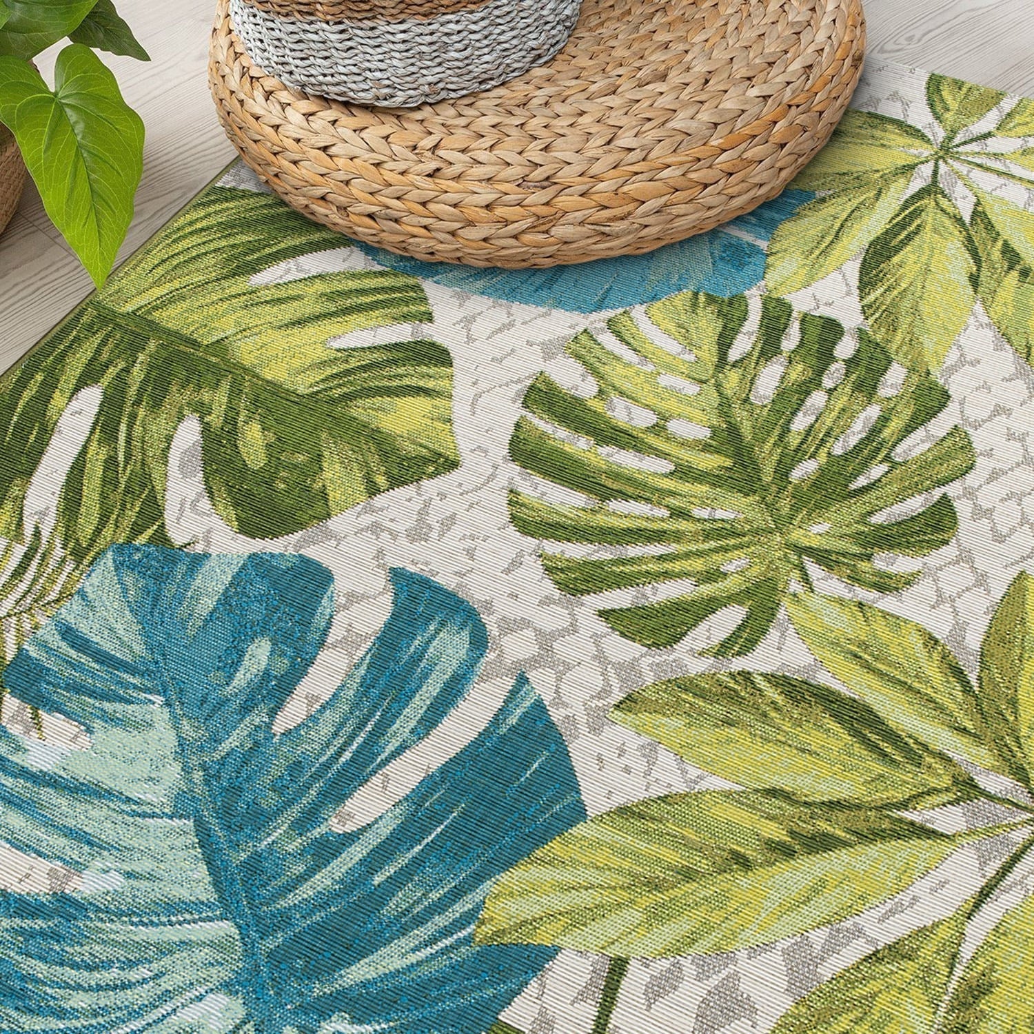Tappeto da interno/esterno con motivi floreali tropicali contemporanei della World Rug Gallery