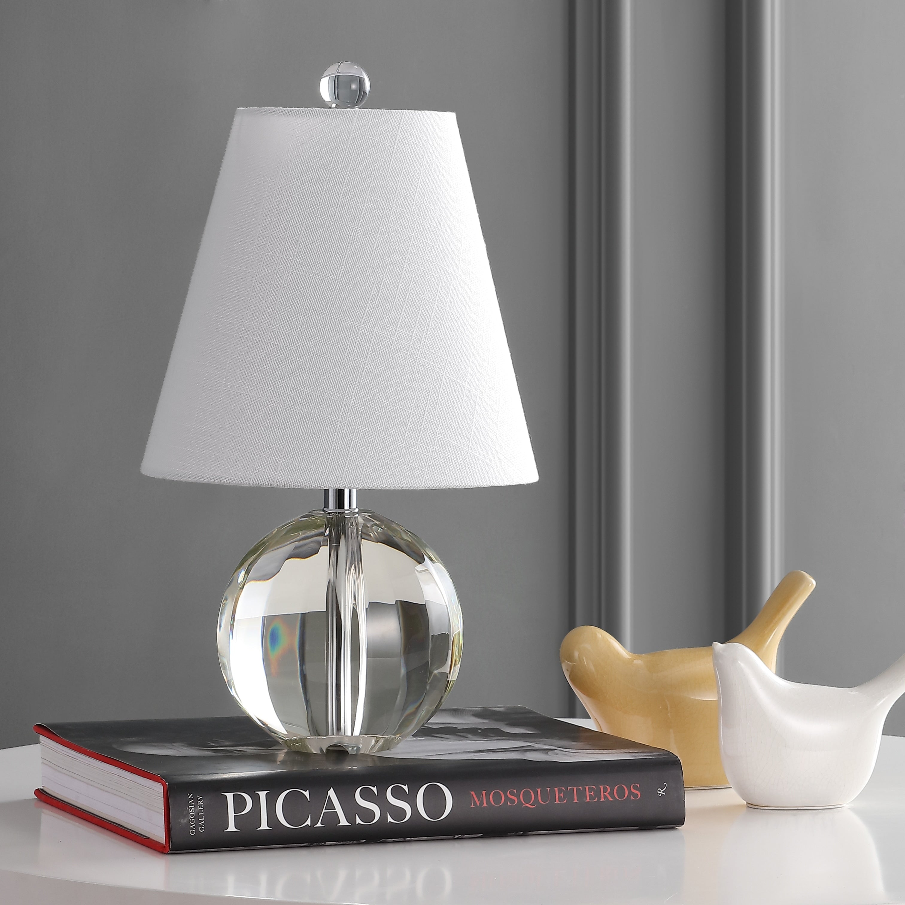 Lampada da tavolo a LED Goddard 16 Crystal Ball/Metal, di JONATHAN Y