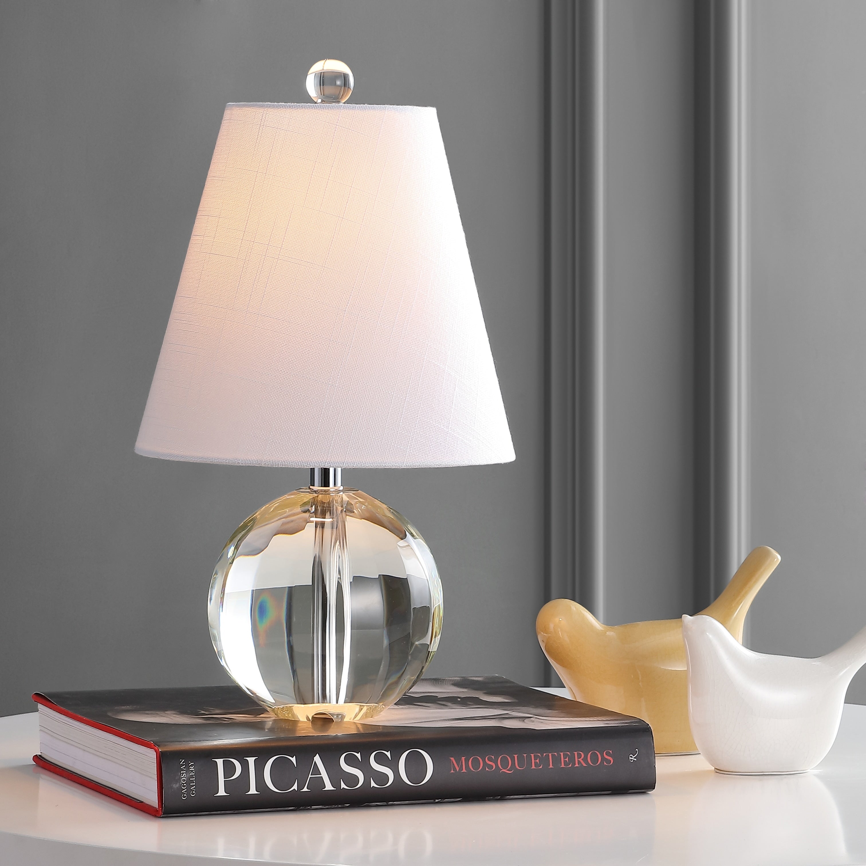 Lampada da tavolo a LED Goddard 16 Crystal Ball/Metal, di JONATHAN Y