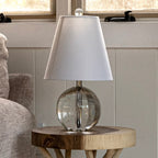Lampada da tavolo a LED Goddard 16 Crystal Ball/Metal, di JONATHAN Y