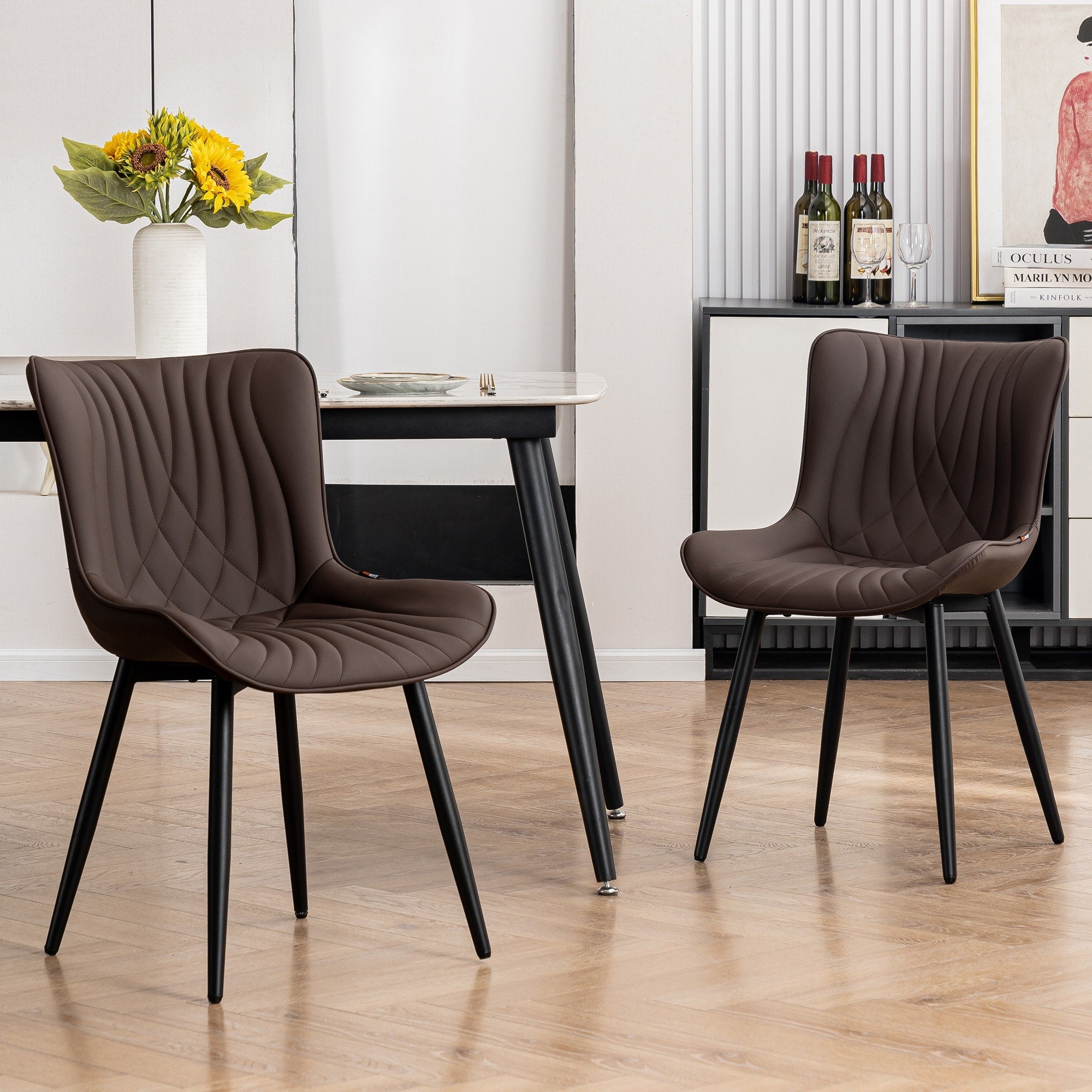 Set di 2 sedie da pranzo moderne imbottite in pelle senza braccioli